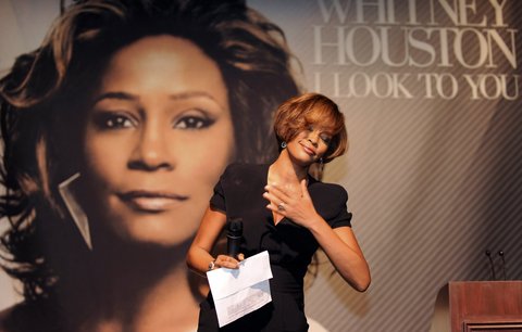 Whitney Houston selhal při koncertě hlas!