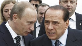 Alfasamec Putin a neefektivní moderní politik Berlusconi