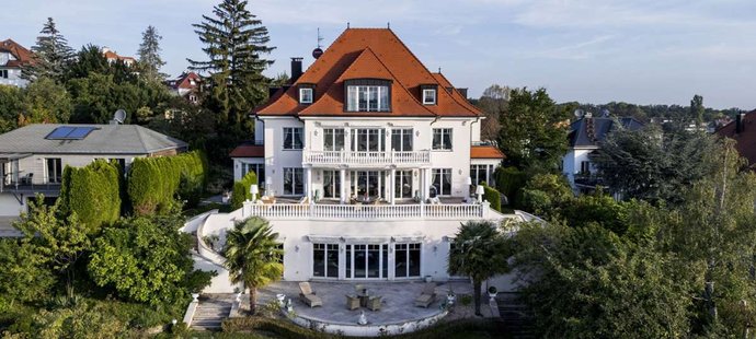 Weberova vila ve Stuttgartu.