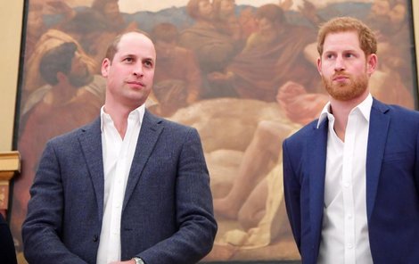 Princové William a Harry se o sestře nezmíní slovem