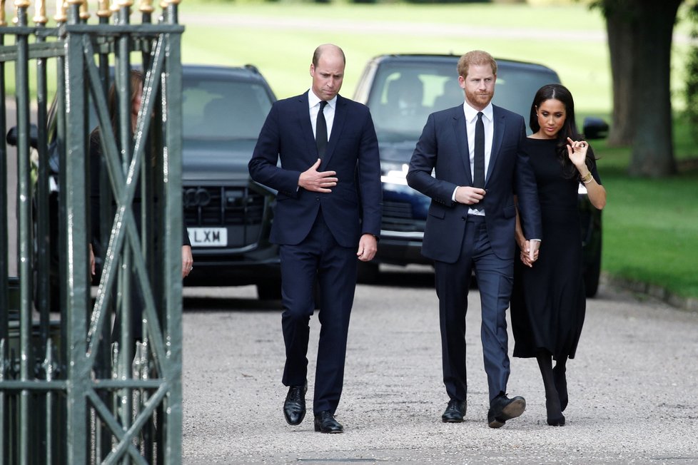 William s Kate a Harry s Meghan u Windsoru.