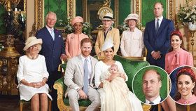 Kyselý William a úšklebek Kate: Co prozradila fotka ze křtin Archieho o švagrové Meghan?