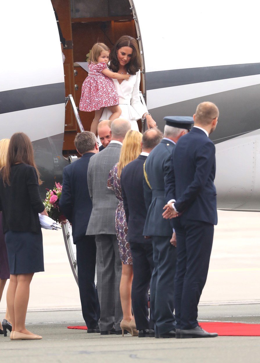 Vévodkyně Kate, princ William a děti přijeli do Polska.