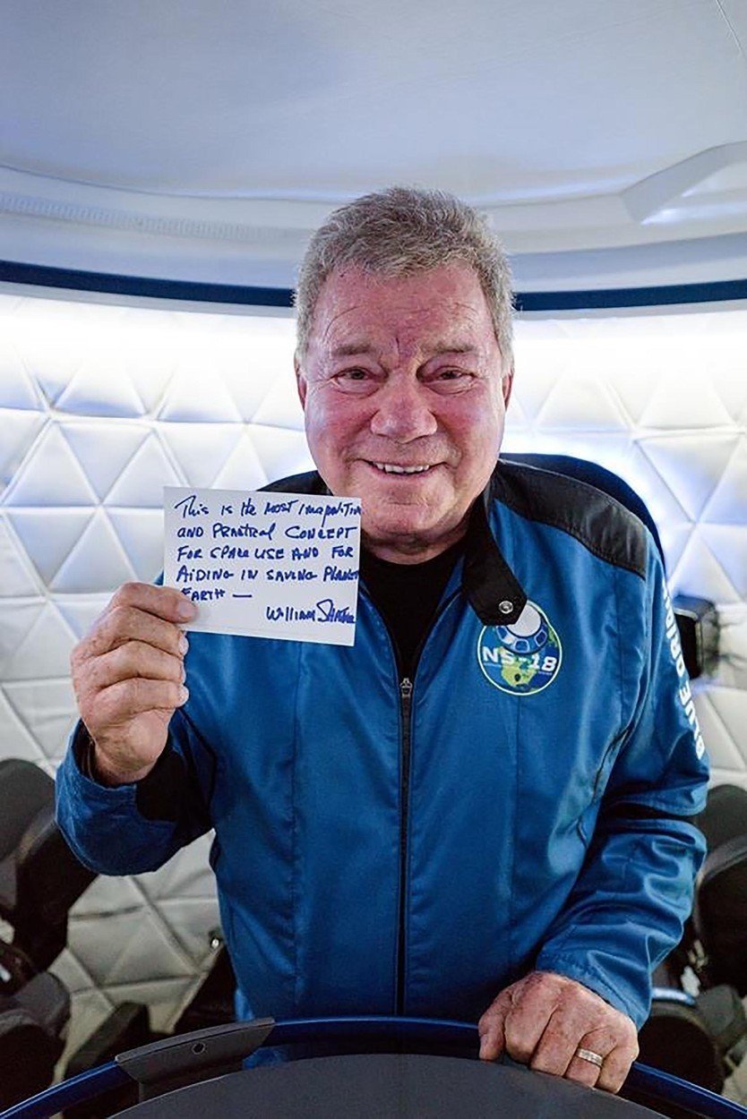 Herec William Shatner se na pár minut podíval do vesmíru.