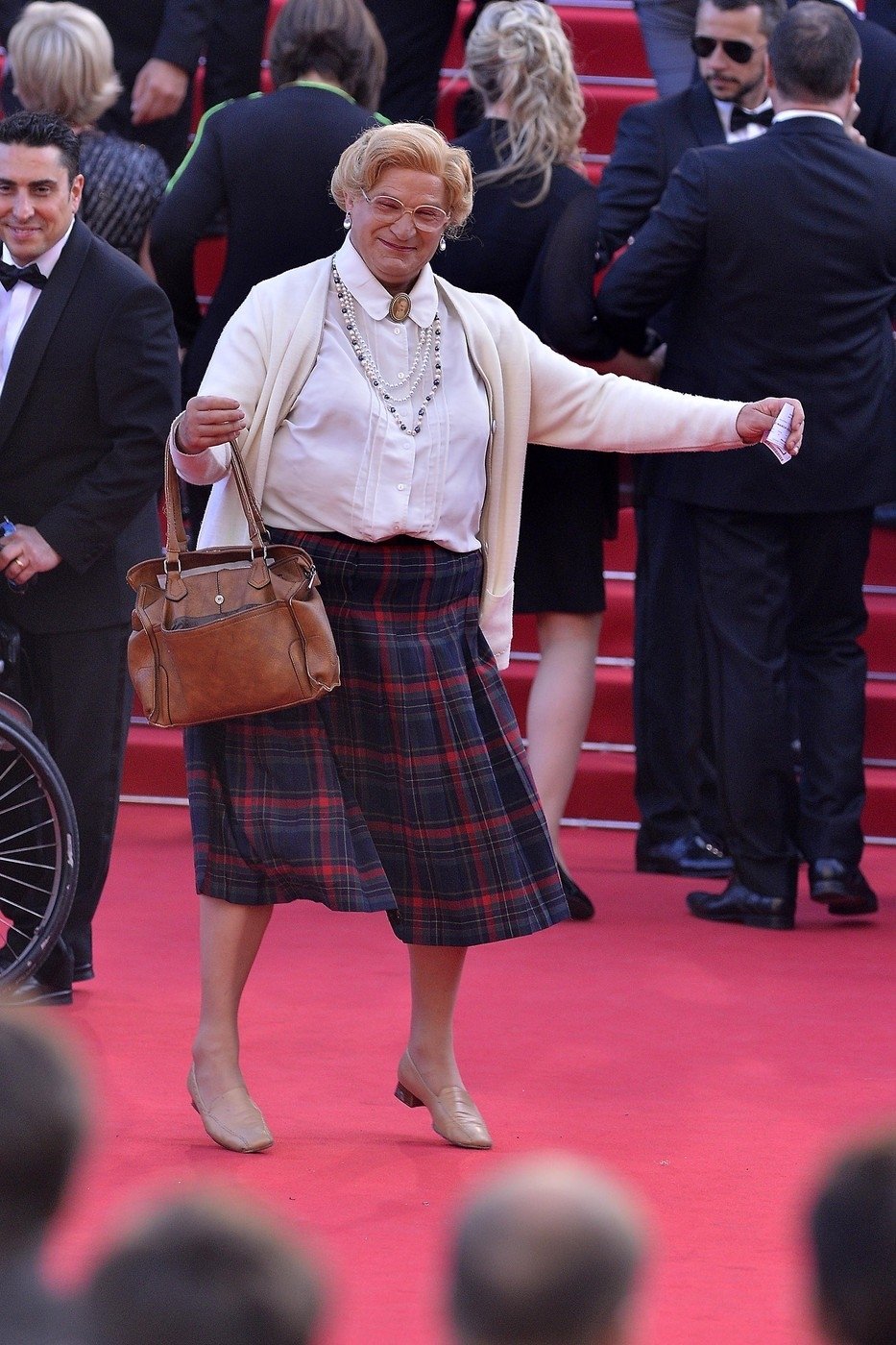 Williams miloval legraci, ještě v květnu přišel na festival v Cannes převlečený za paní Doubtfirovou ze svého kultovního filmu Táta v sukni