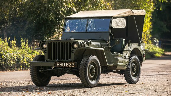 Originální filmový Jeep Willys se prodává za zajímavou cenu. Kdysi zachraňoval vojína Ryana