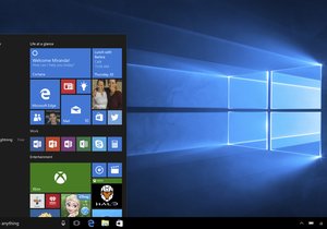 Úvodní obrazovka operačního systému Windows 10.