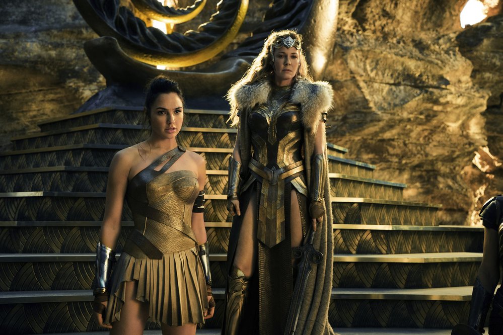 Wonder Woman: Amazonka překoná i Batmana a Supermana