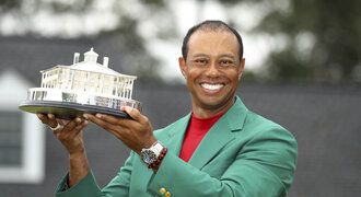 Tiger Woods se vrací! Na Masters bude bojovat o zelené sako Tiger Woods se vrací! Na Masters bude bojovat o zelené sako