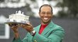 Tiger Woods s jednou z nejprestižnějších golfových trofejí