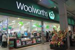K napadení pokladní, protože nedala zákazníkovi plastový pytlík, došlo v australském supermarketu Woolworths (ilustrační foto)