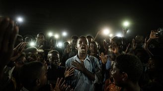 Vítězem World Press Photo je snímek japonského autora ze Súdánu