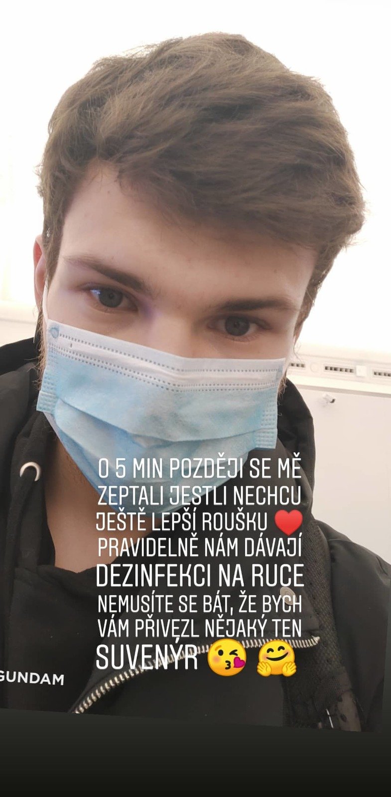 Nová rouška pro evakuované pasažéry