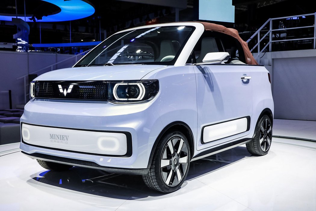 Wuling Hong Guang MINI EV Cabrio