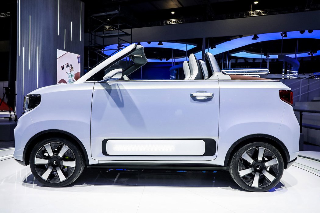 Wuling Hong Guang MINI EV Cabrio