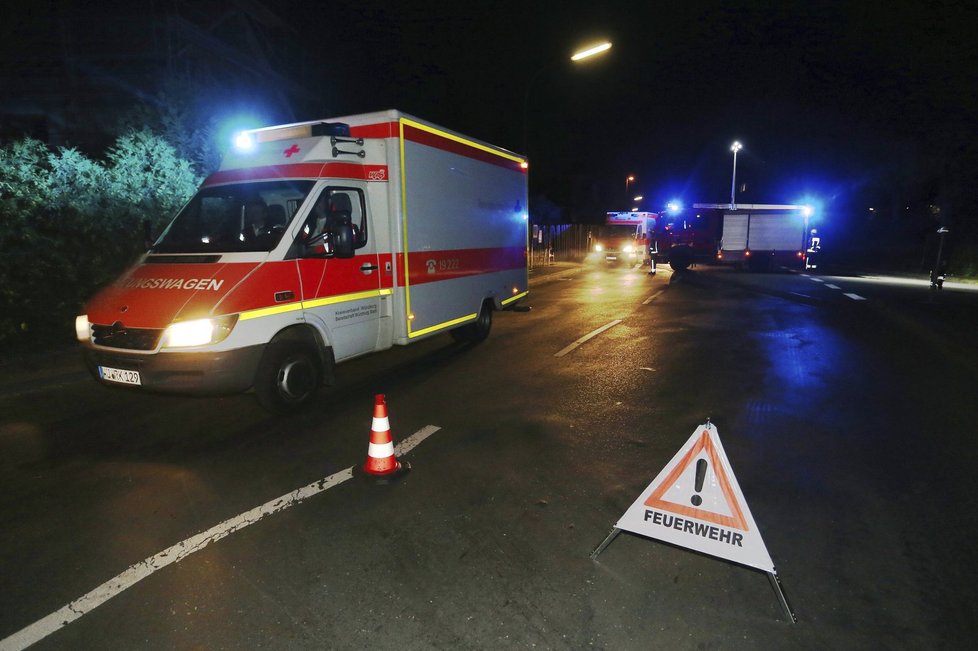 Německo drásají útoky: Afghánec u Würzburgu zranil pět lidí, k činu se přihlásil IS.