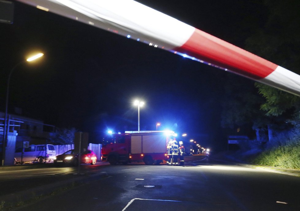 Do Německa dorazil loni jako uprchlík: Nyní ve vlaku zabíjel, kvůli azylu lhal o svém původu.