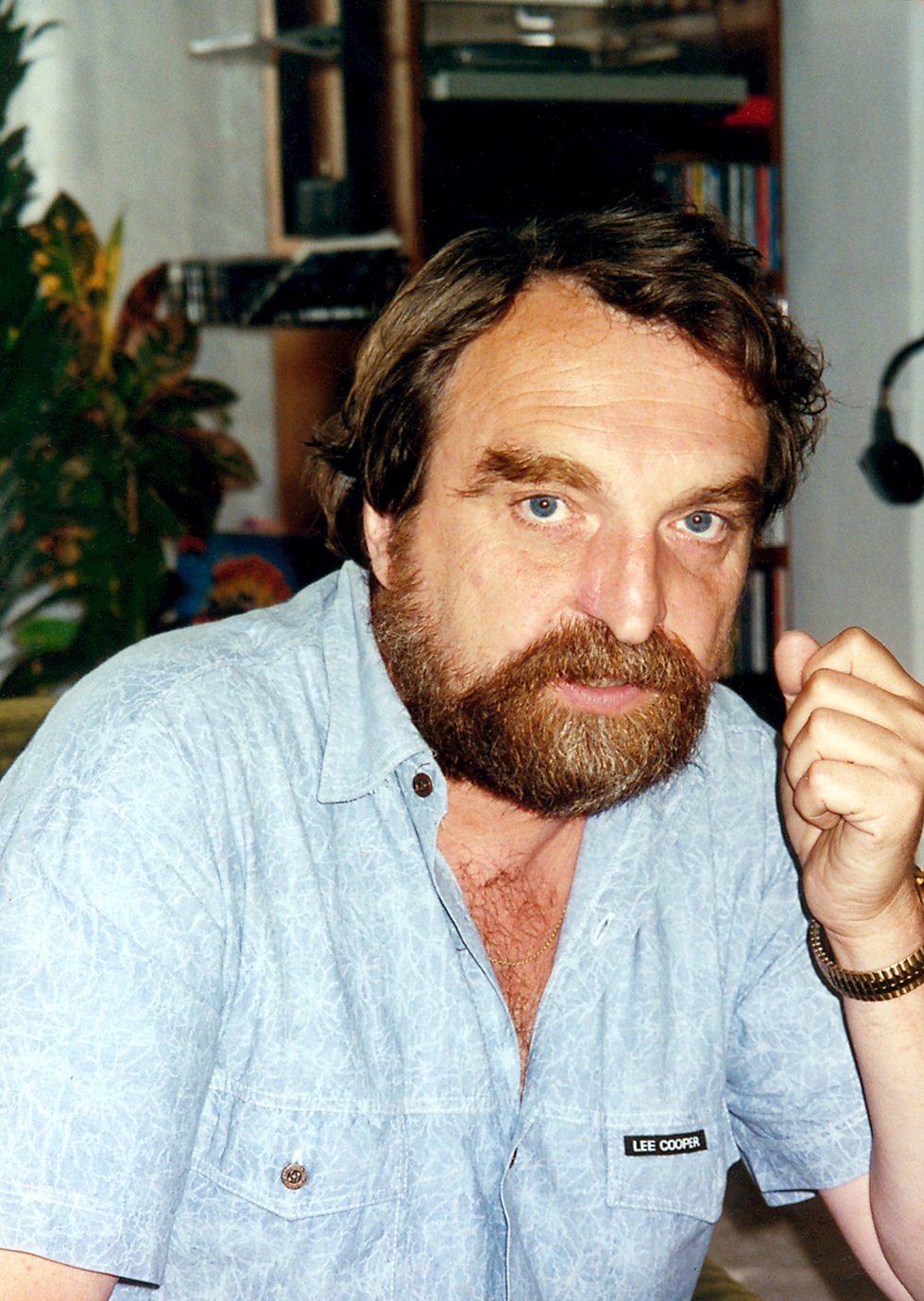 Zemřel skladatel a zpěvák Jaroslav Wykrent.