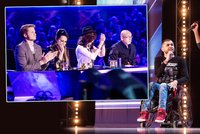 X Factor se mění v Poštu pro tebe! Místo zpěvu srdceryvné osudy