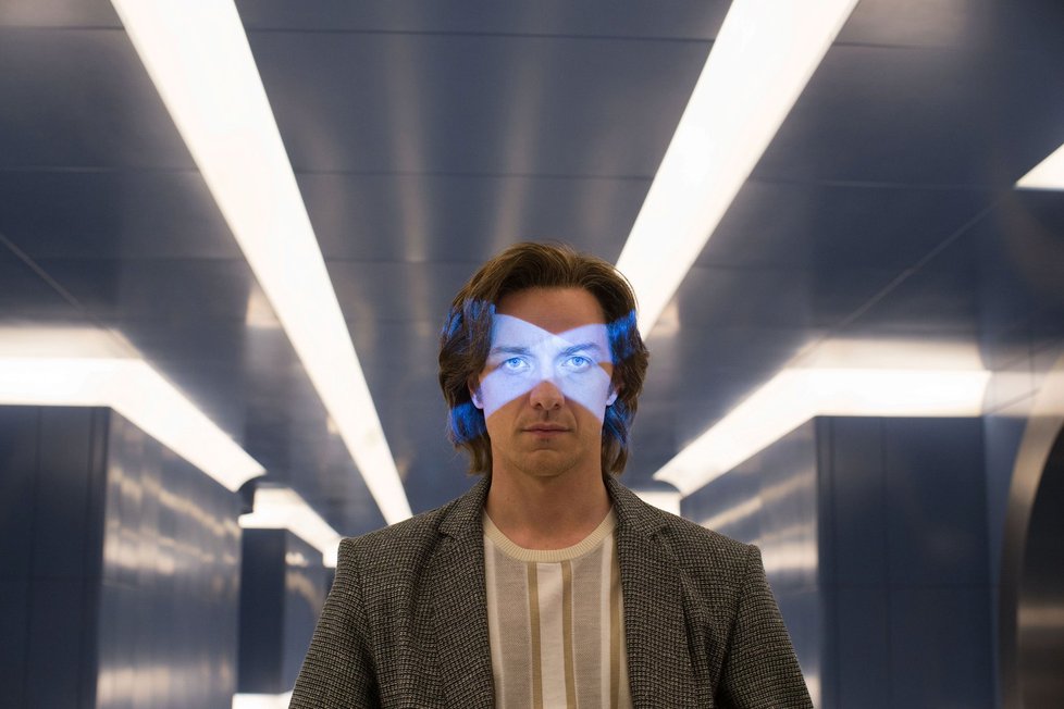 James McAvoy jako Profesor Charles Xavier