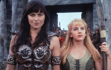 Xena a Gabrielle jako neohrožené bojovnice se zlem bavily diváky po mnoho let.