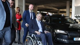 Zeman po návratu z nemocnice: Kam a s kým jel slavit, navzdory doporučení lékařů?