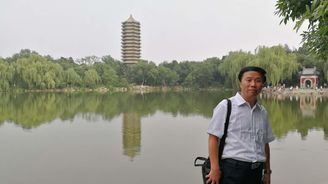 Náš člověk v Číně: Epidemie lidi změnila. I tělocvik se učí on-line