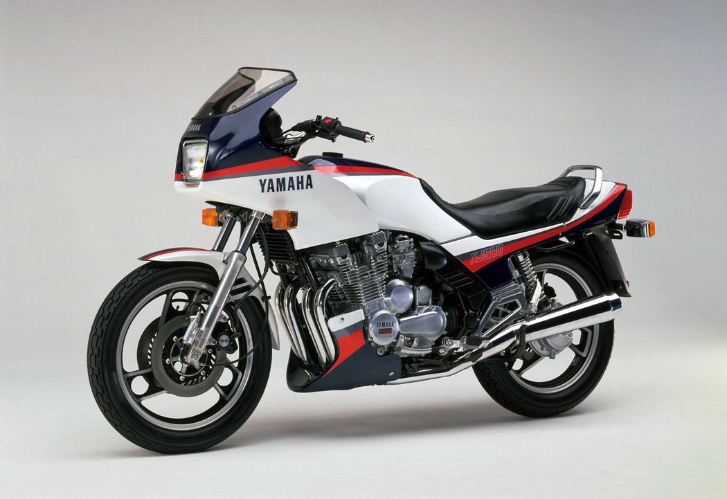 Yamaha XJ900