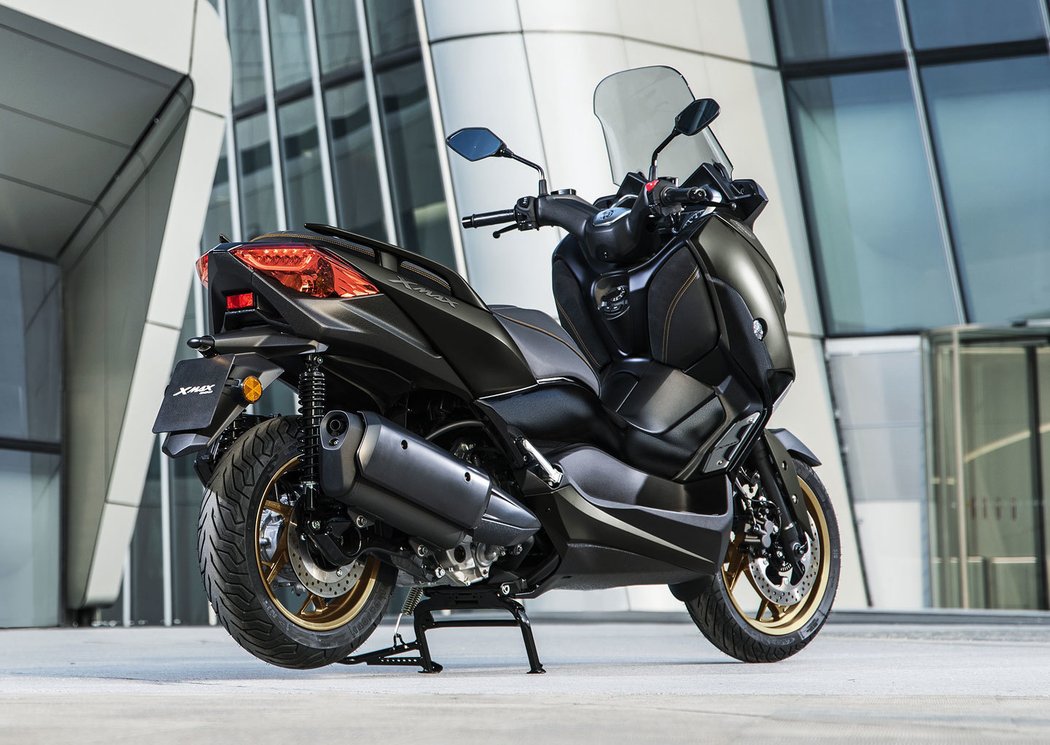 Yamaha TMAX 560