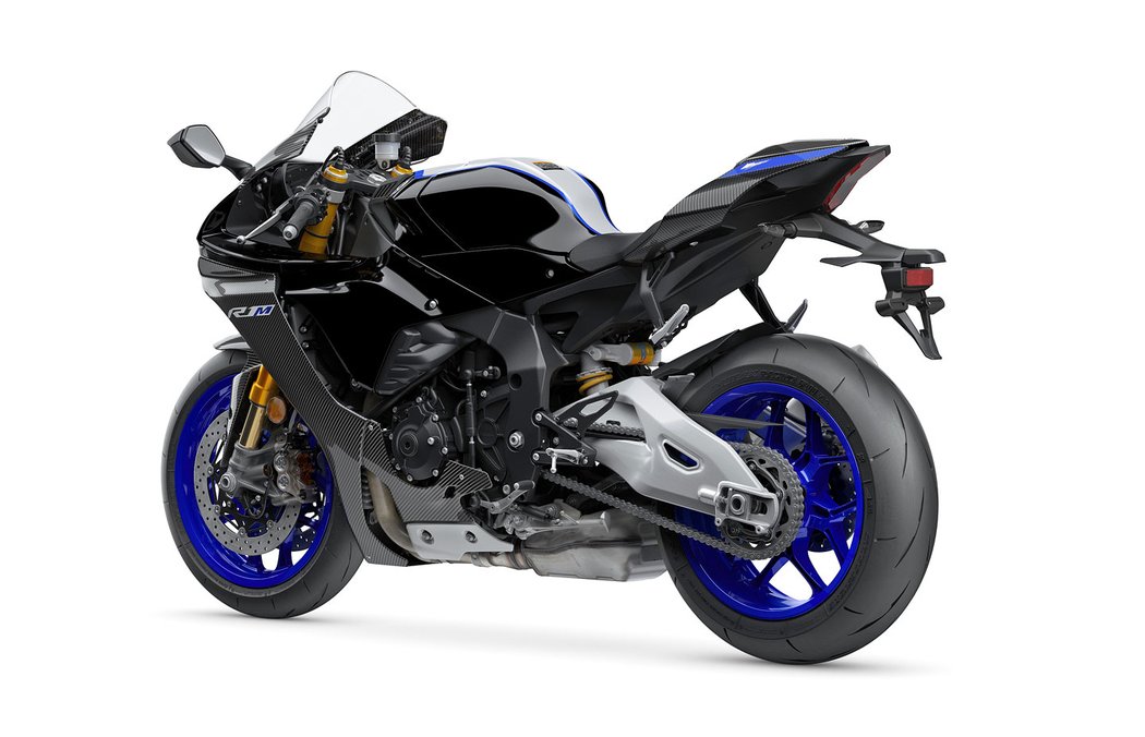 Yamaha YZF-R1 a YZF-R1M