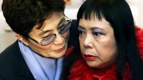 Yayoi Kusama s Yoko Ono