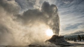 Yellowstonský národní park vykazuje nebývalou aktivitu. Blíží se výbuch supervulkánu?