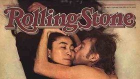 Asi nejznámnější fotografie gistorie světové hudby: Yoko Ono a John Lennon na obálce Rolling Stone