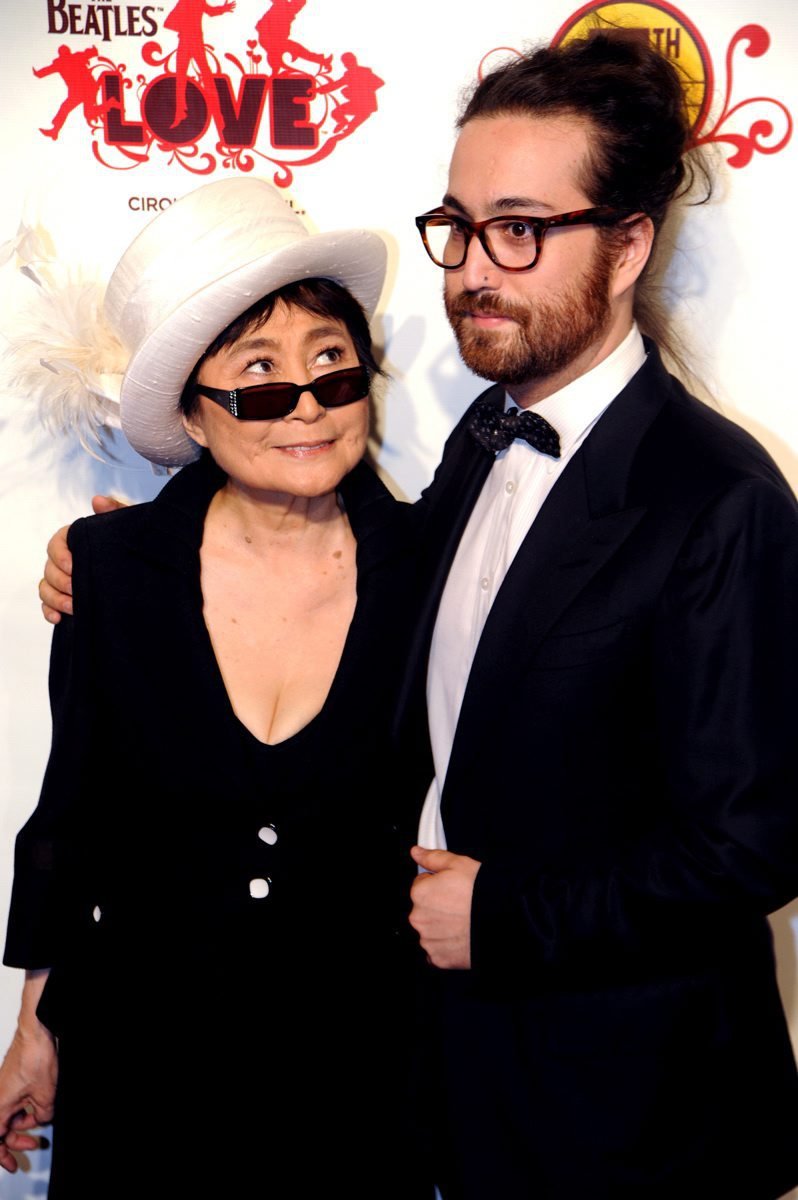 Yoko Ono se synem Seanem.