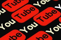 Doporučoval vám YouTube loni podivná videa? Už by to mělo být opravené