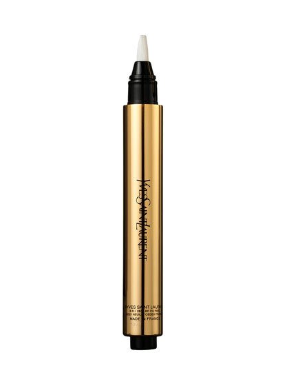 Yves Saint Laurent, rozjasňující korektor Touche Eclat, 799 Kč