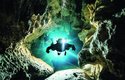 V zatopených krasových jeskyních na mexickém Yucatanu vznikly skvělé fotky ze světa pod zemí a pod vodou