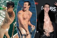 Rozdivočený rockový princ Yungblud: Nahota na jachtě!