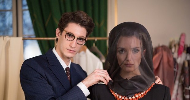 Mladý Yves Saint Laurent v životopisném filmu