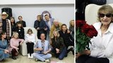 Kolegové překvapili Yvettu Simonovou: Tajná oslava 97. narozenin