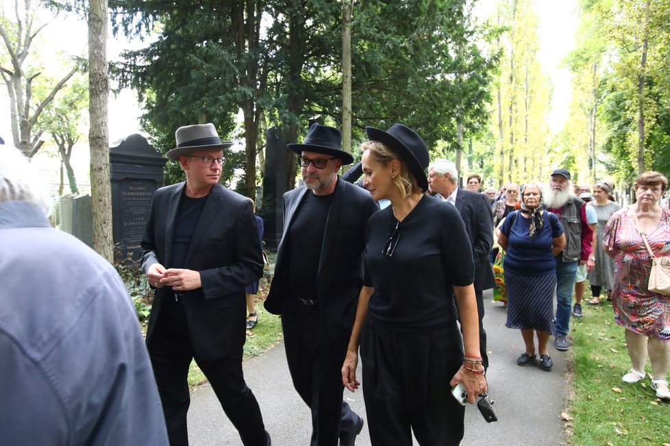 Pohřeb Yvonne Přenosilové - Aleš Cibulka, Michal Jagelka a Monika Absolonová