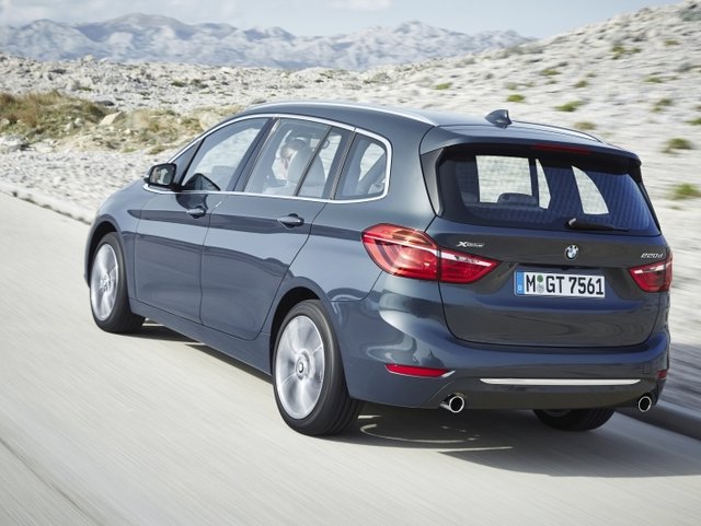 Za volantem BMW 2 Gran Tourer