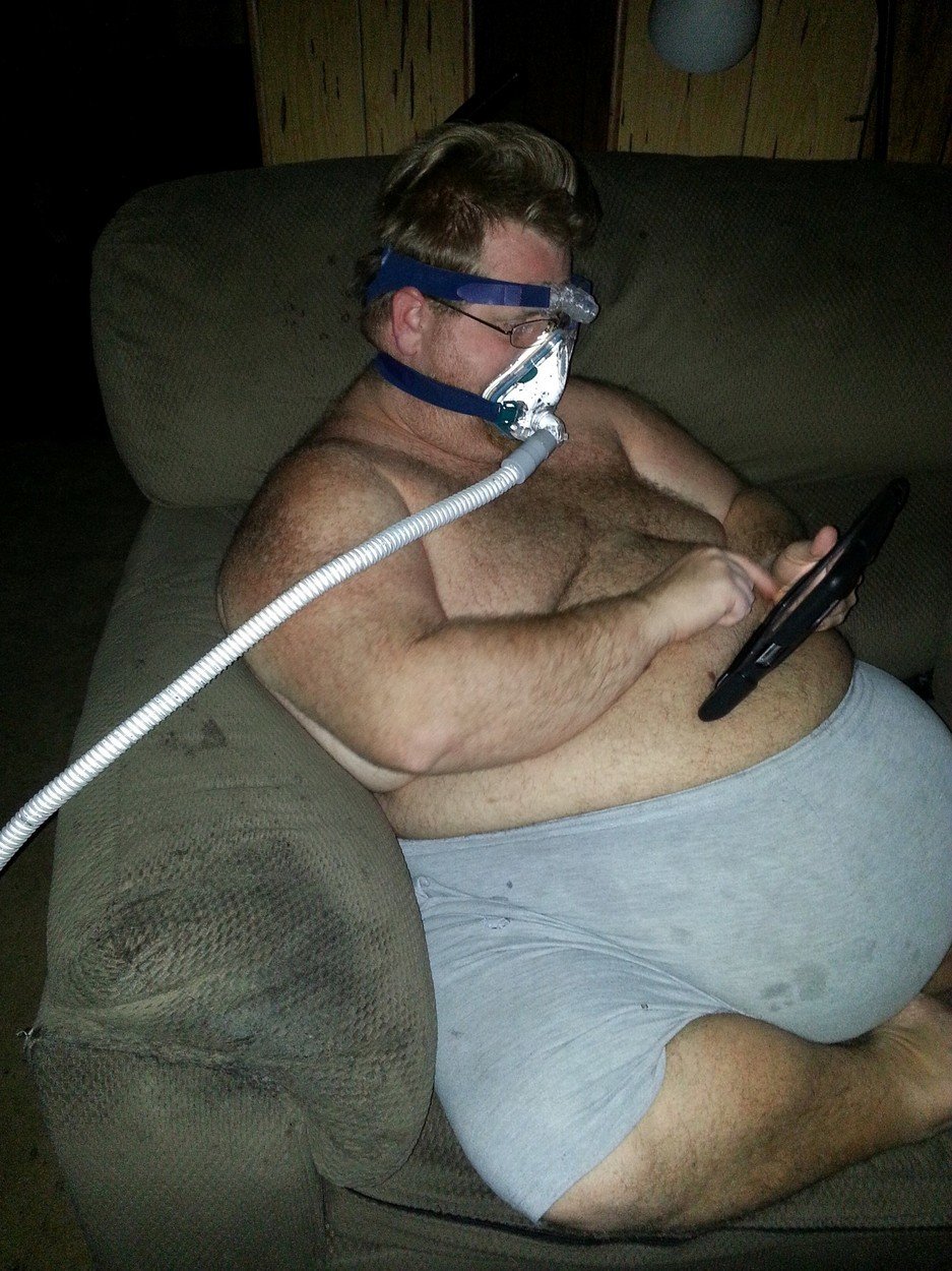 Zach Moore nemohl kvůli morbidní obezitě ani sám dýchat.