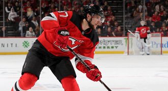 Žádný Omsk! Zacha podepsal s Devils, za tři roky si přijde na 160 milionů