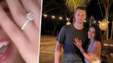 Zacha místo MS vyrazil na Kostariku: Svou přítelkyni tam požádal o ruku!