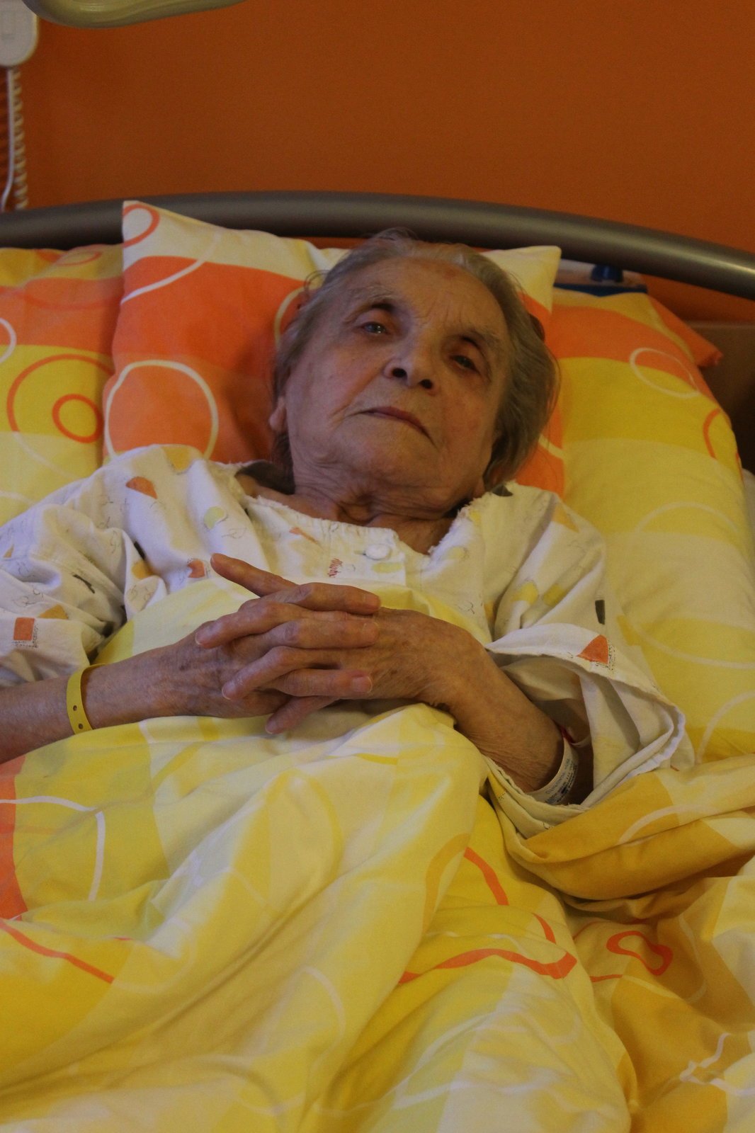 Milada Vyoralová nabírá síly v nemocnici.