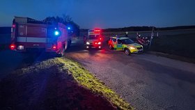 Motorkář havaroval na Českobudějovicku, naštěstí jel kolem záchranář Michal vracející se ze směny.