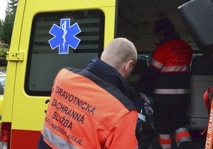 V Hlučíně našli v bazénu mrtvou ženu: Policie neví, jak se tam dostala. (Ilustrační foto)