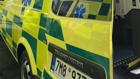 Zatímco paní Klára udílela pokyny po telefonu, na místo vyrazila záchranka.