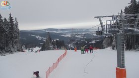 Na českých horách jsou ideální sněhové podmínky.